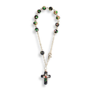 Czarna bransoletka dziesiątka różańca z motywem kwiatowym